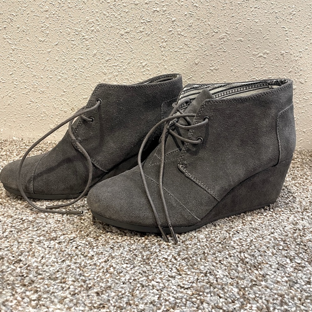 TOMS booties